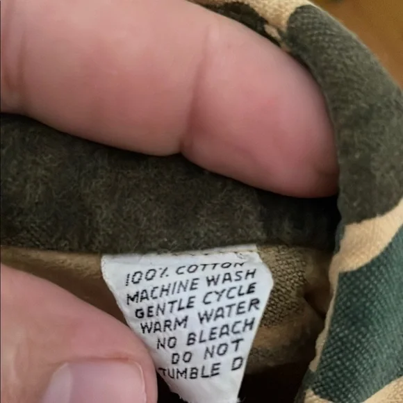 L.L. Bean Casual Button Down Shirt Green and Tan camouflage - Picture 4 of 6